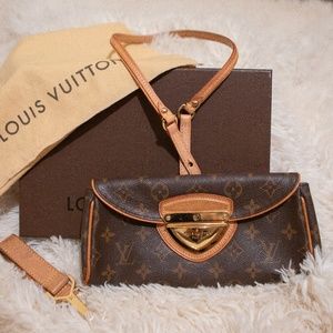 LOUIS VUITTON Monogram Beverly PM Pochette Bag
